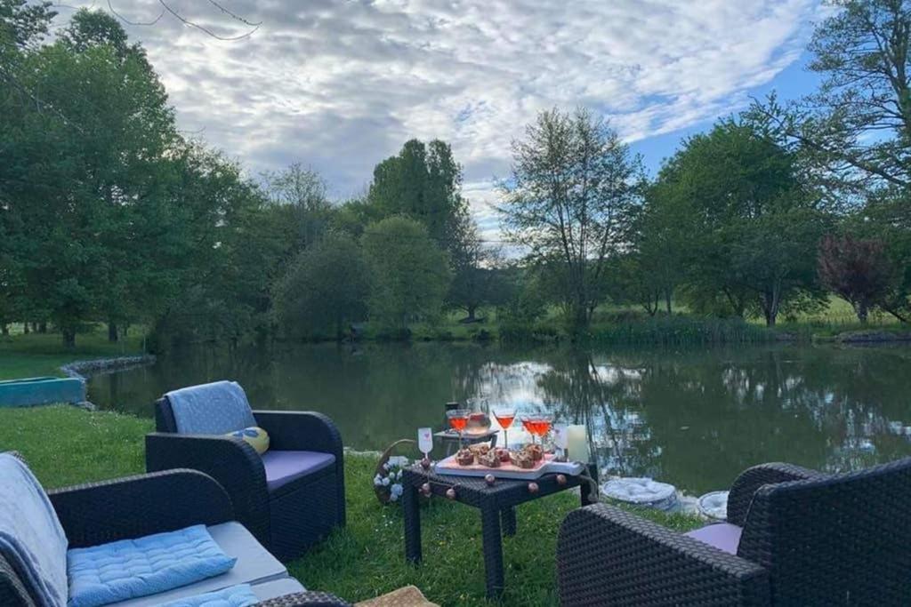 Gite Moulin De Lausseignan Barbaste المظهر الخارجي الصورة
