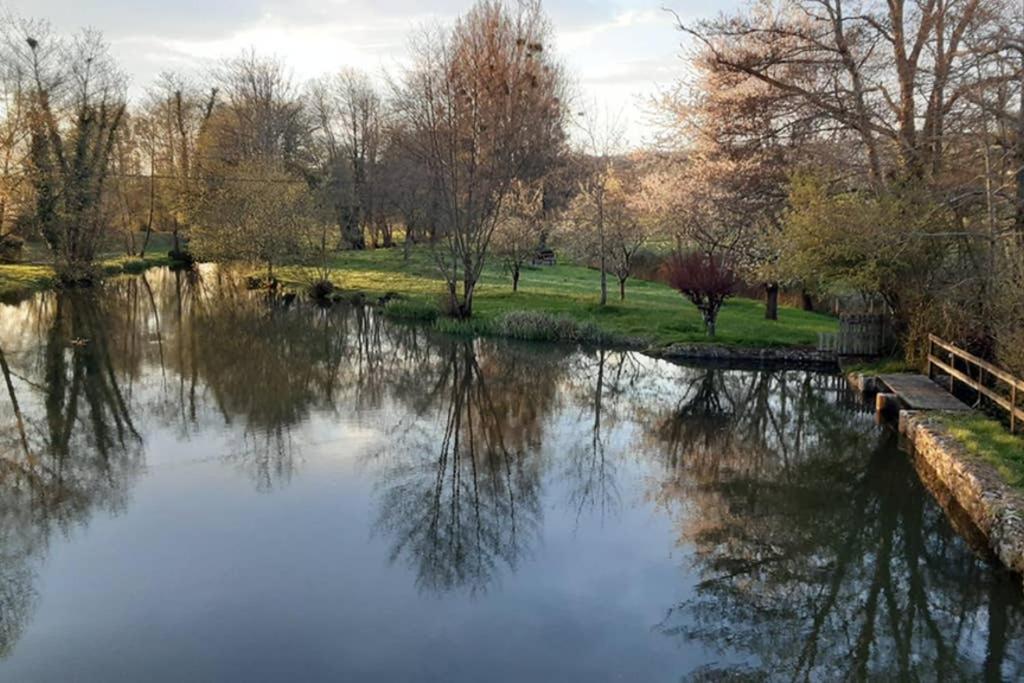 Gite Moulin De Lausseignan Barbaste المظهر الخارجي الصورة